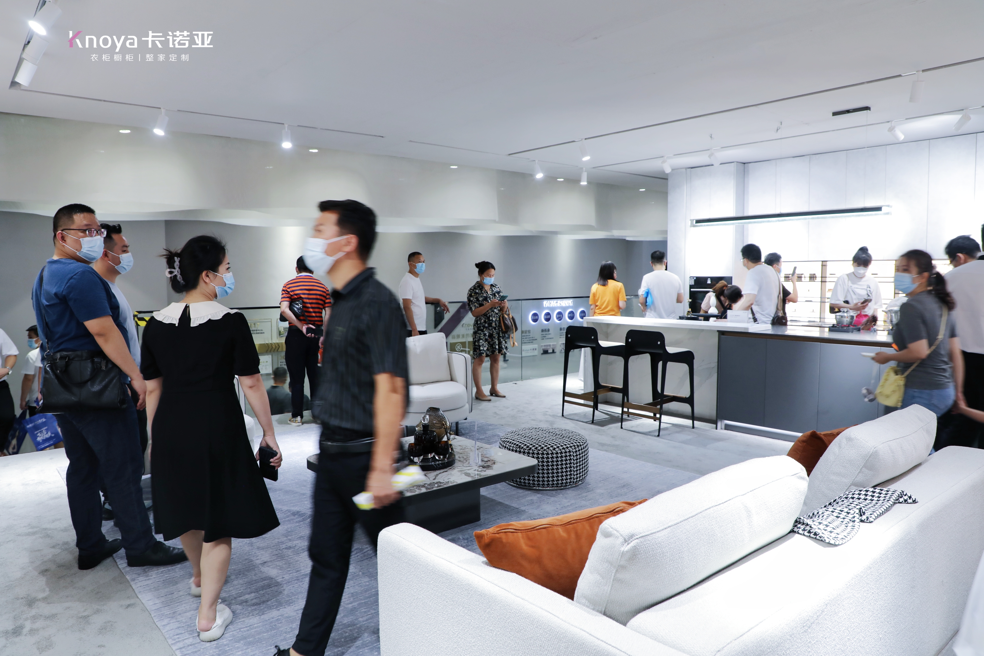 產(chǎn)品升級(jí)，以顏值與品質(zhì)圈粉